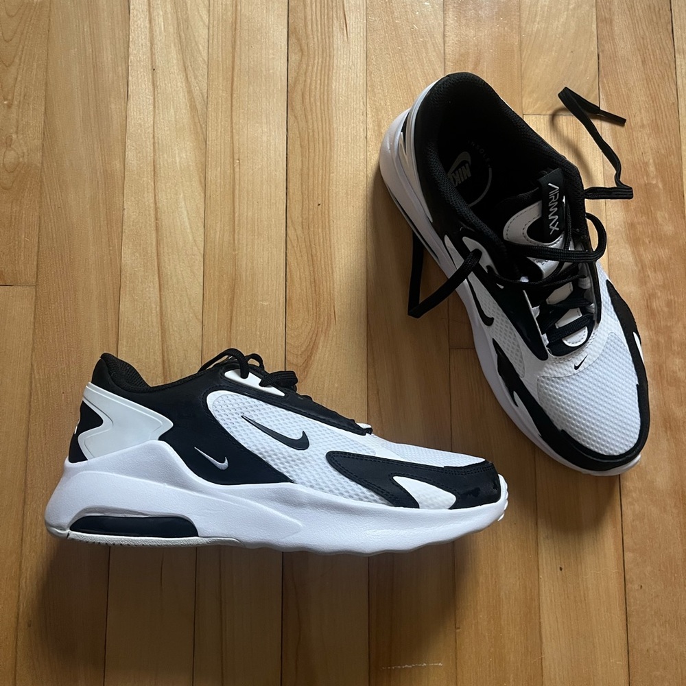 Nike Air Max Bolt Sneakers